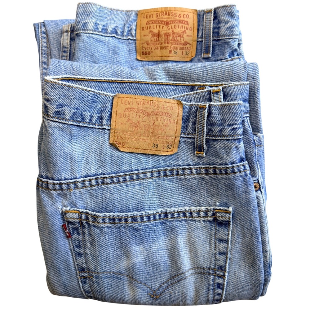 (Lot of 2) VINTAGE Levi 550 Relaxed Fit Jeans‎ Mens 38x32 Light Wash Made In USA